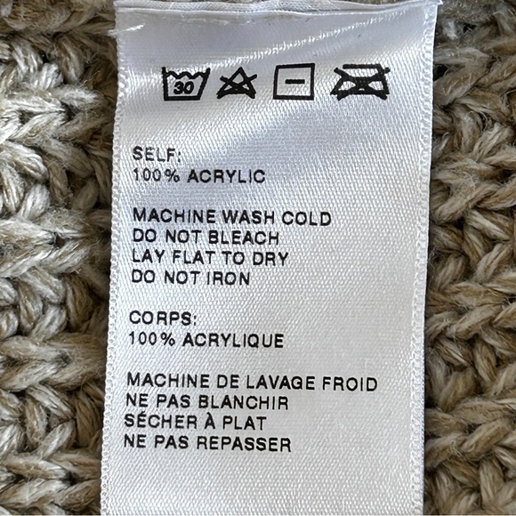 SPARKLE AND FADE Urban Outfitters Oversized Grandpa style Cardigan Oatmeal - Picture 7 of 8